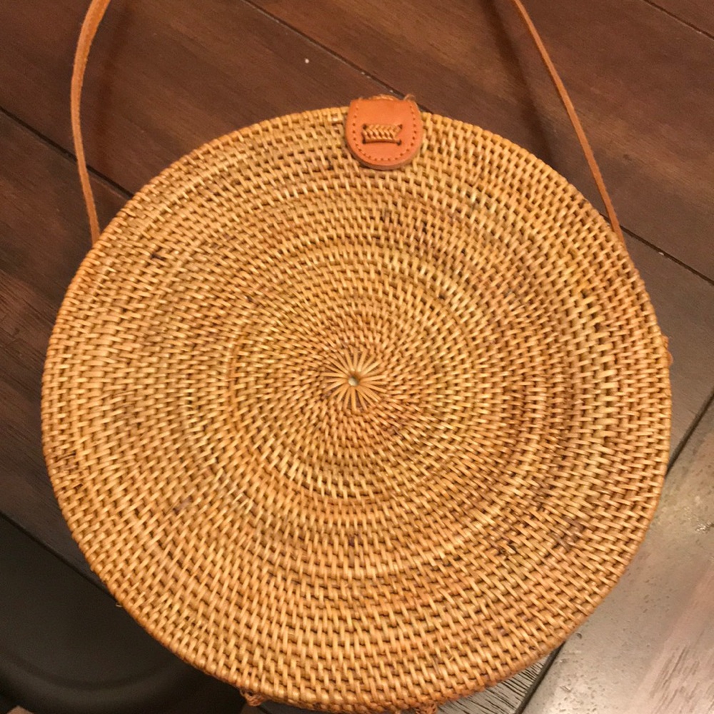 Purse - Picture 2 of 3